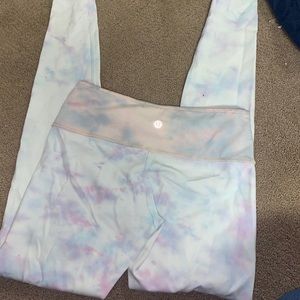 Tye-dye lululemon leggings